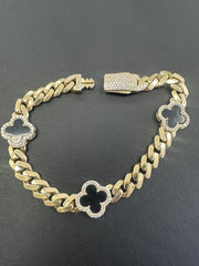 14k Flower bracelet clover black