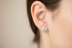 Earring round stone 7mm