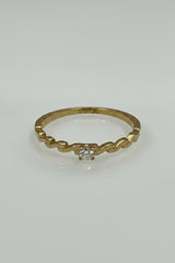 10k Ring solitary stone threaded design