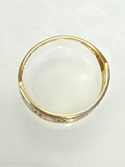 14k Ring band with design