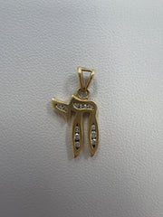 14k letter pendant w/ stones