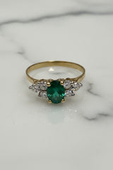 14k ring gold w/ green stone