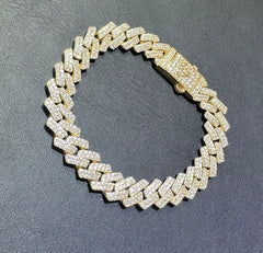 14k Monaco bracelet with stones 8” 8.5mm