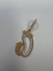 14k pendant two feet with stones
