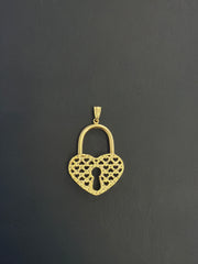 14k heart lock pendant