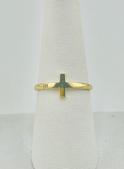 14k cross ring with one stone