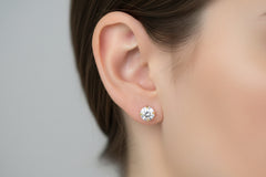 14k earrings 5mm round stone 8 prounds