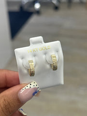14k huggies with design