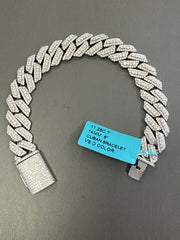 925 Silver 925 Bracelet and moissanite 16.02ct