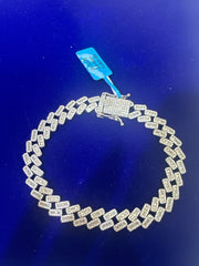 Silver 925 with Moissanite bracelet