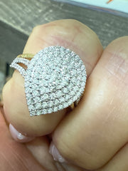 10k ring ladies heart with natural diamonds