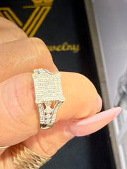 10k Diamond Engagement ring natural diamond