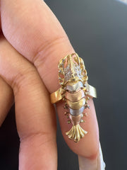14k tricolored lobster ring with white stones