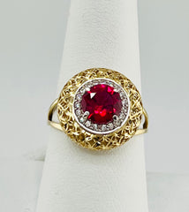 14k Ring design red stone