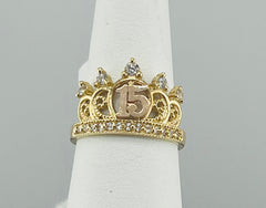 14k Quince (15) tiara ring