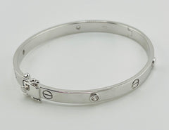 Silver bangle
