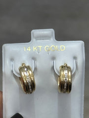 14k Small gold hoop earring