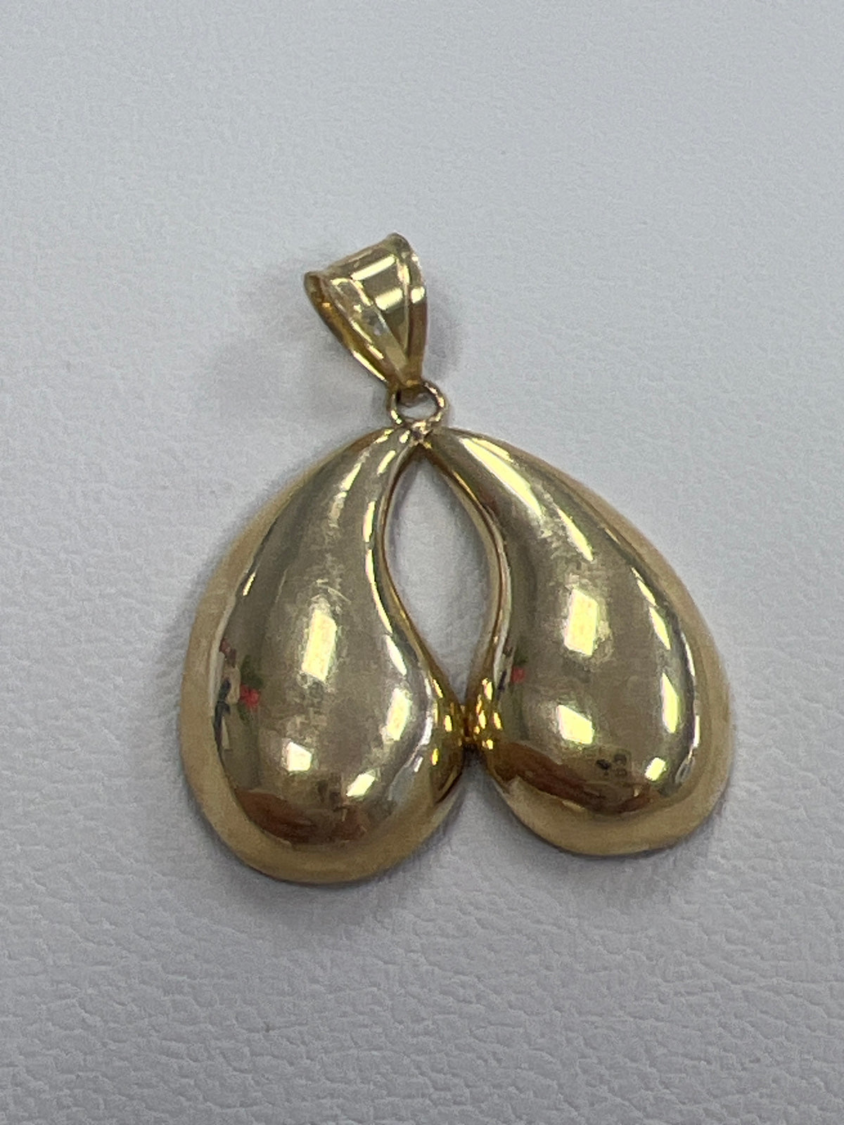 14k two droplets pendant