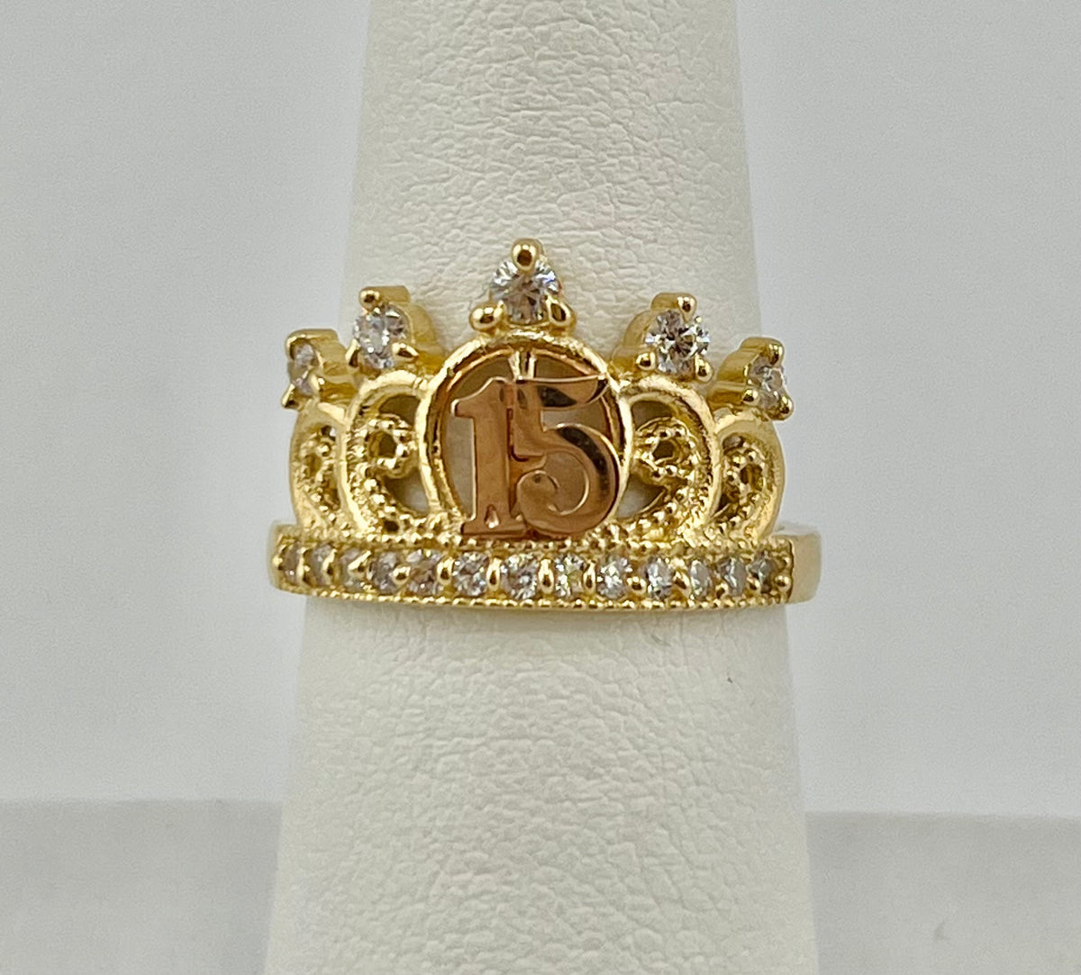 14k Quince (15) crown with stones