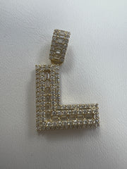10k letter L pendant with Cz’s stones