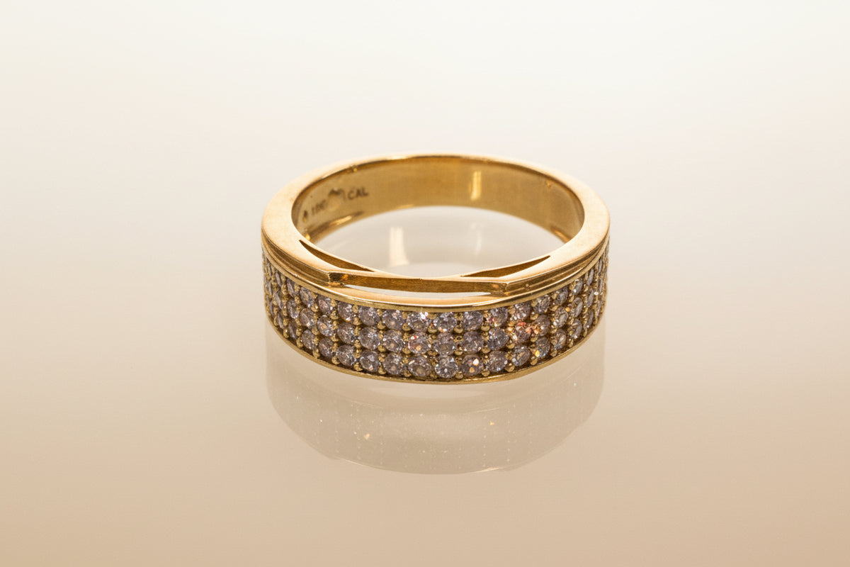 10k band aro with stone designs