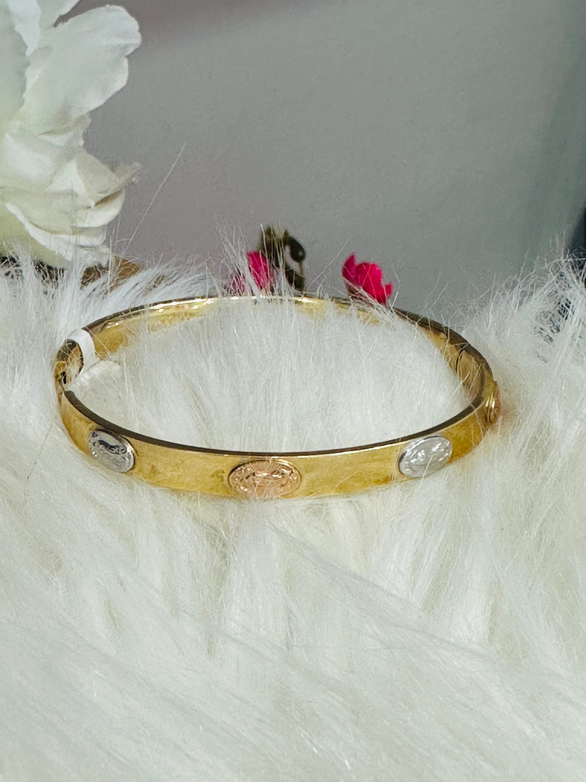 Bangle gold 14k virgen mary pulsa con virgencita