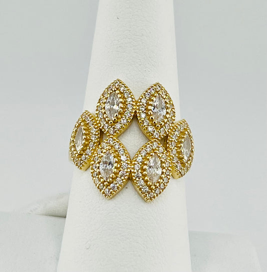 14k oval ring with stones