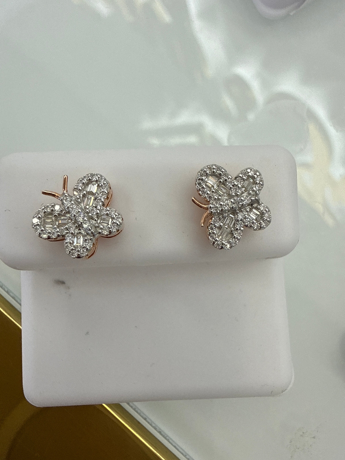Silver 925  earring moissanite butterfly