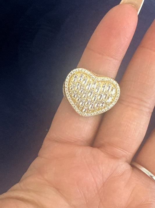 14k heart ring