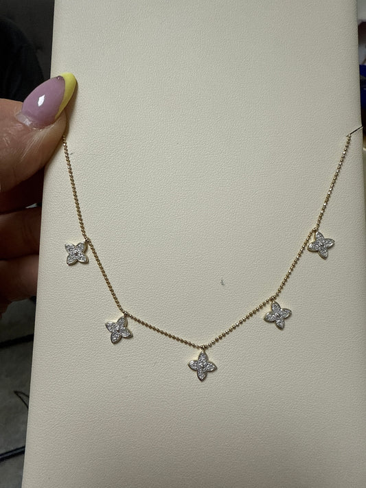 14k diamonds flower  necklace