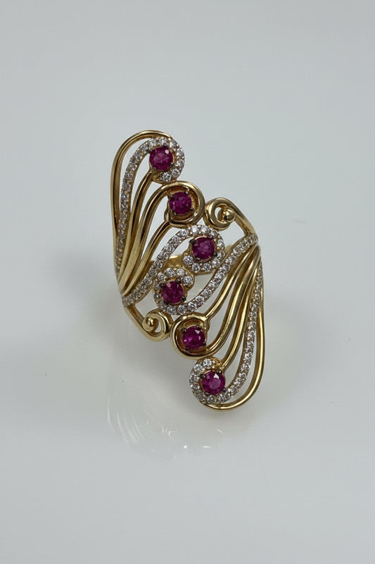 14k Ring long red and white stones fancy