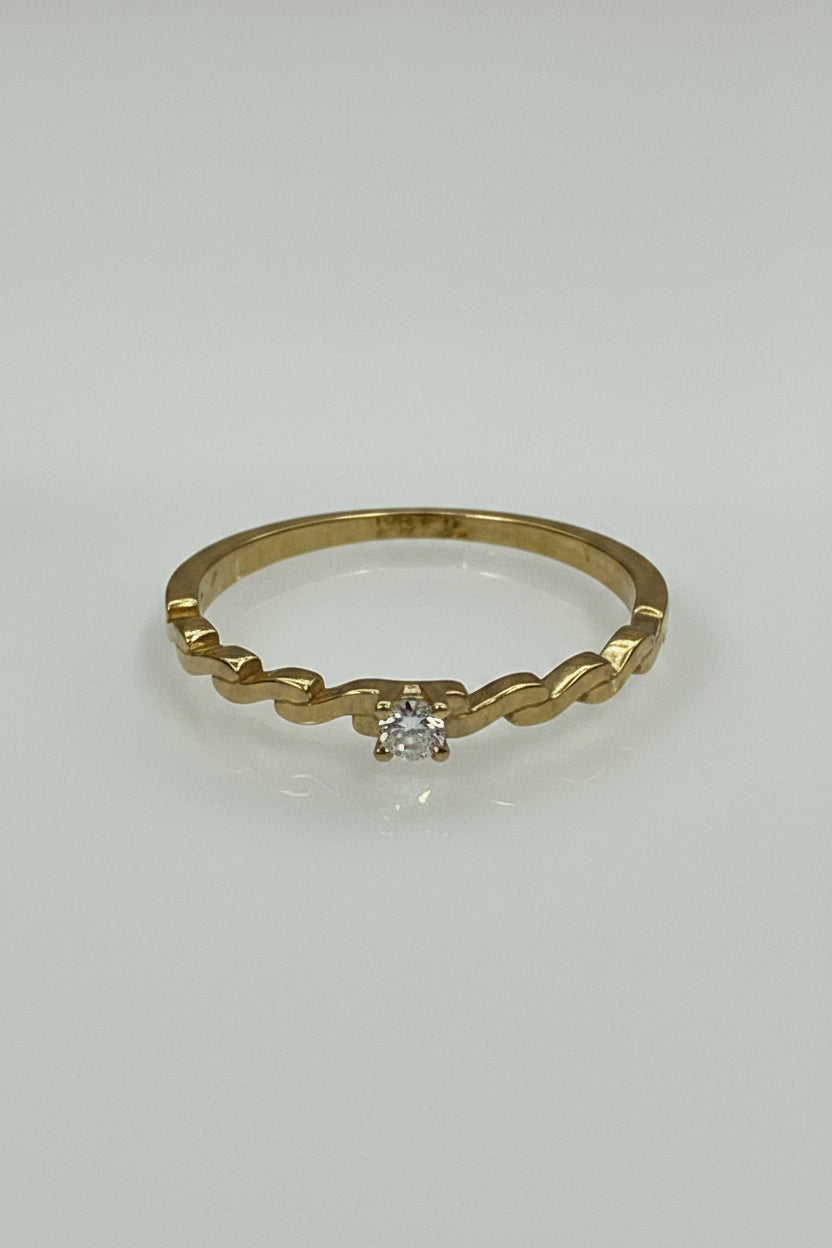 10k Ring solitary stone threaded design