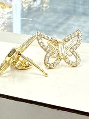 14k earring butterfly with stones around