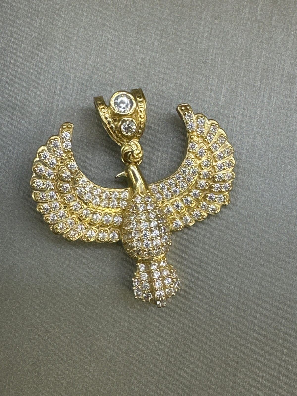 14k eagle stone pendant solid gold with stones 6.48g