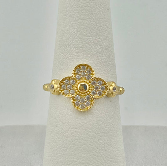 14k gold ring ladies flower clover with stones