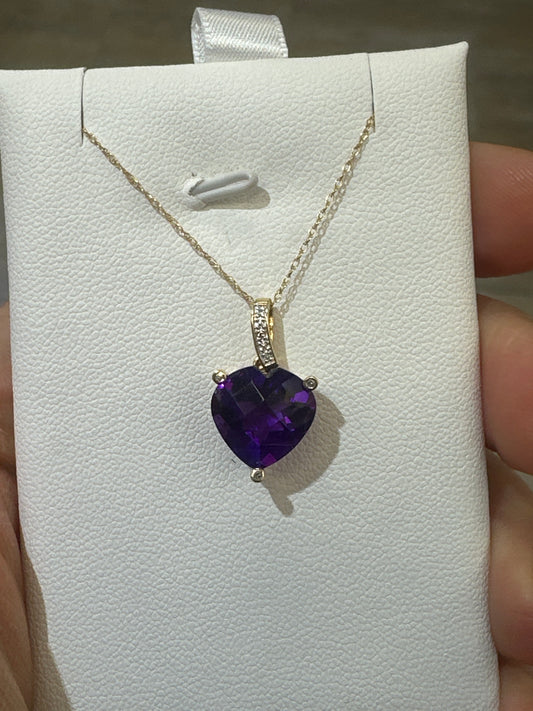 14k necklace .02ct Diamond and purple Amethyst 17”