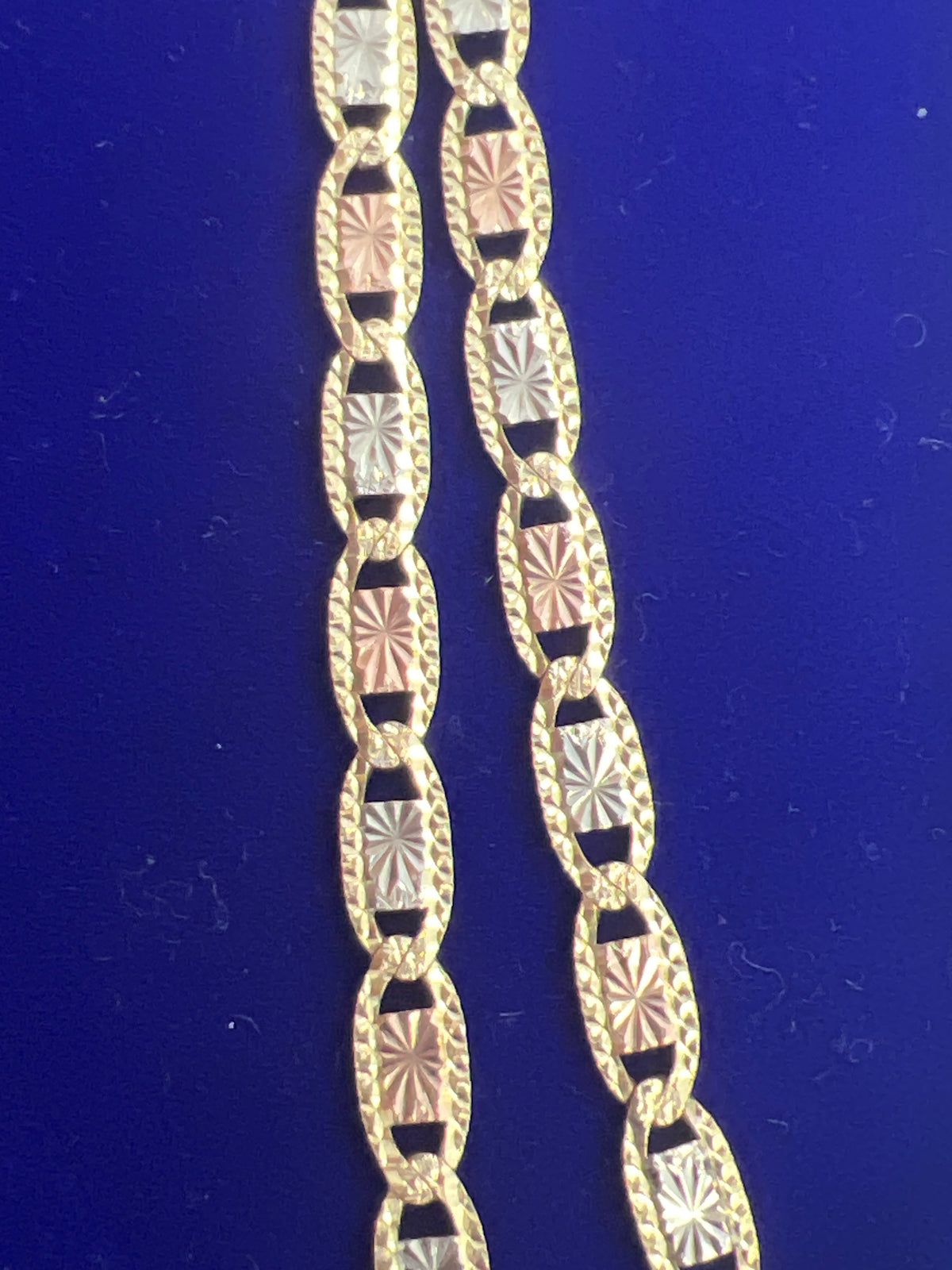 Tri-colored 14k valentino necklace 24” 12.7g 3.5 mm