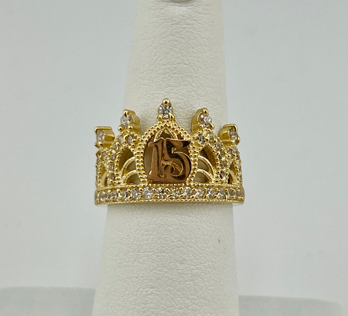 14k Quince (15) crown with stones