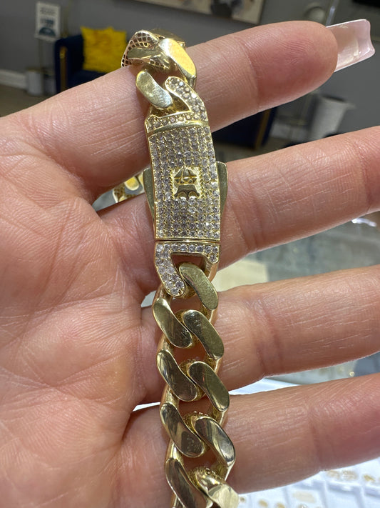 10k Monaco necklace 11mm 22”