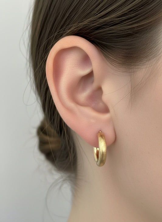 14k Small hoop earring huggies diamond gold