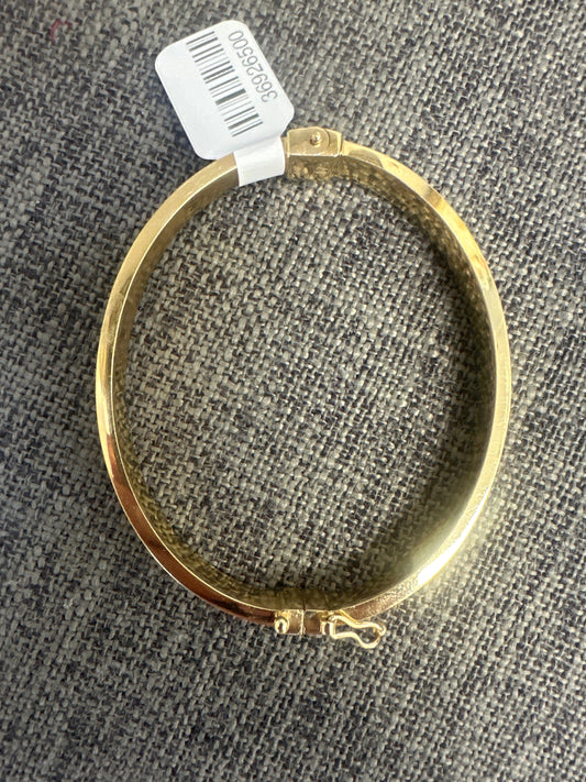 14k yellow bangle bracelet 8g 6” for petite or kids 16.6”