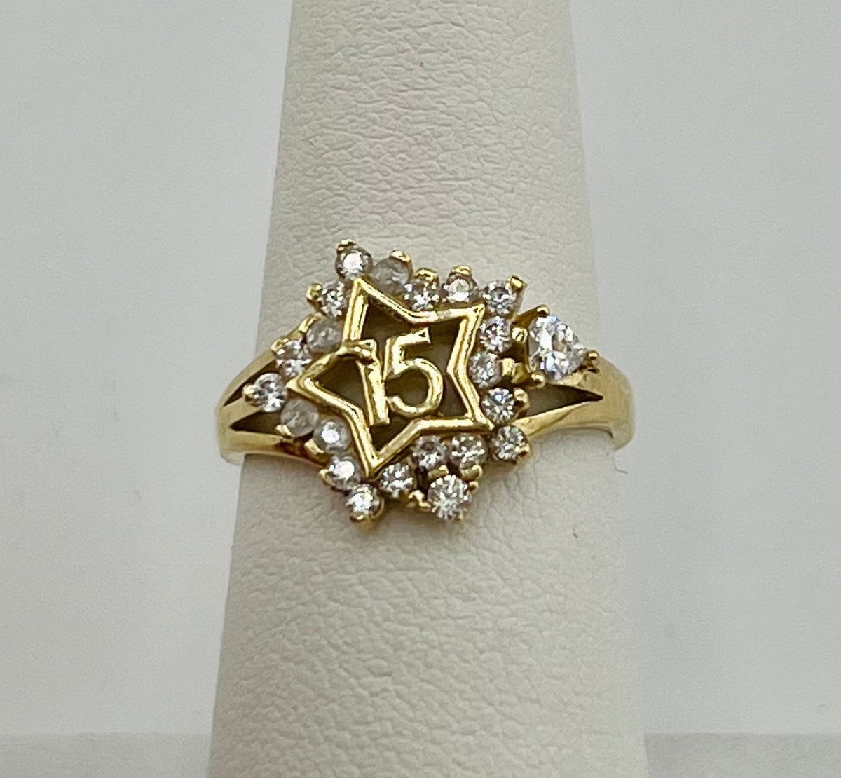 10k Quince (15) star with stones