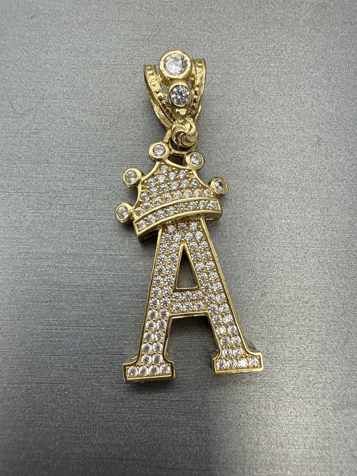 14k letter A pendant