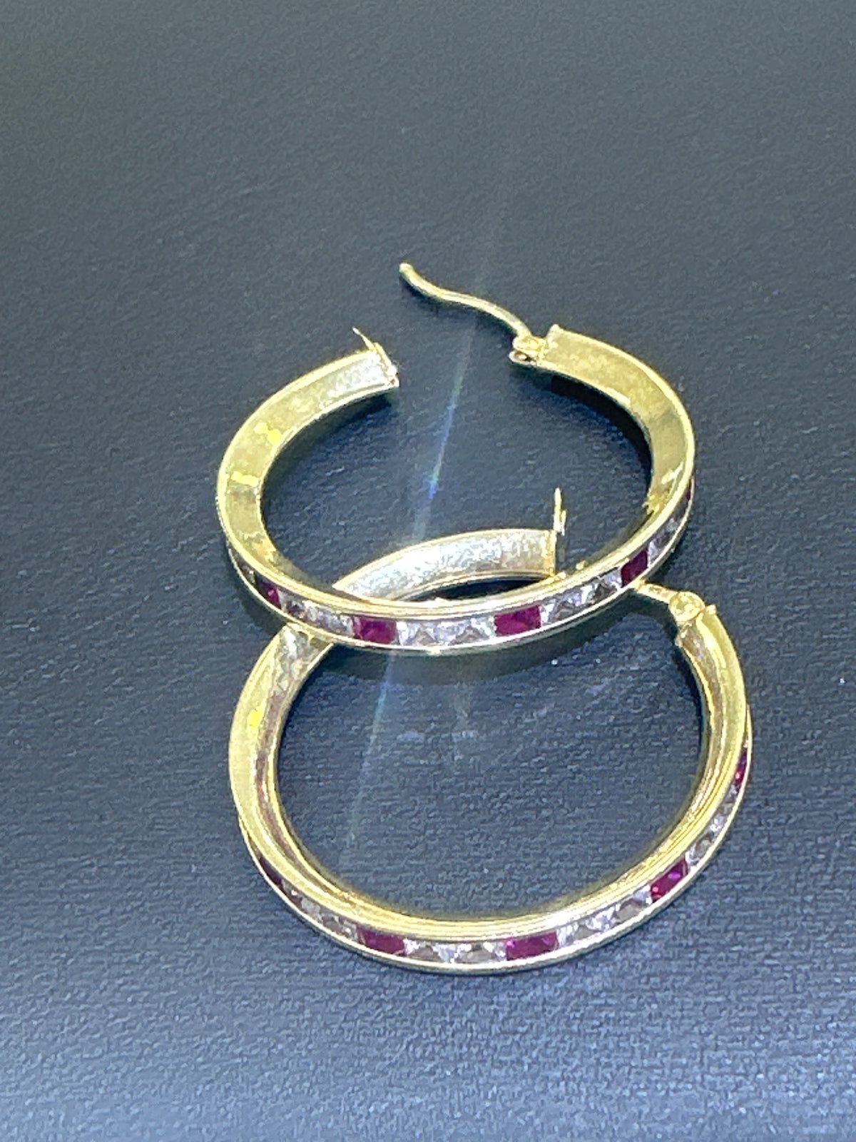 14k Earring big hoop white gold star shape