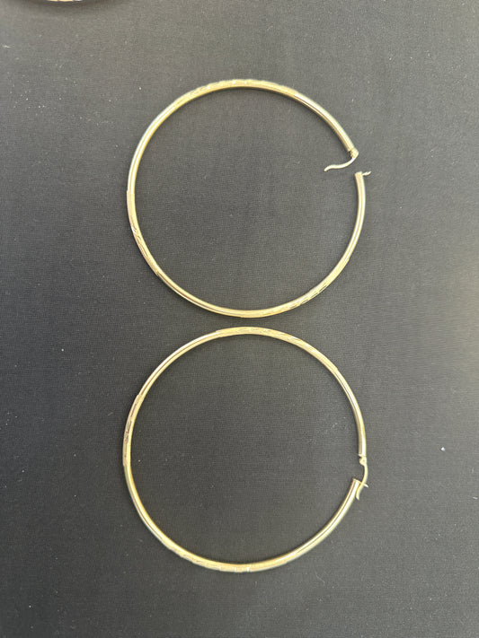 14k Earring big hoop diamond cut 3 1/2 mm
