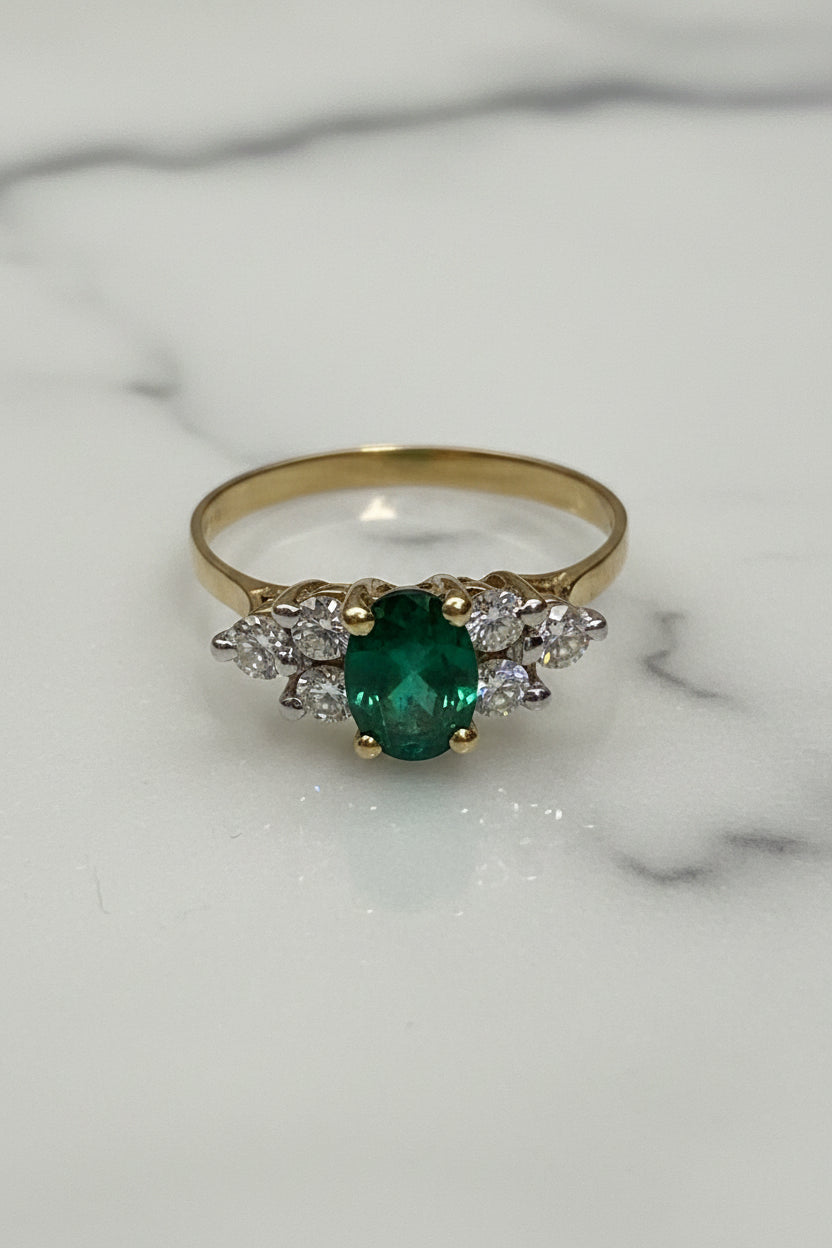 14k ring gold w/ green stone