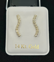 14k ladies dangling earring with stones