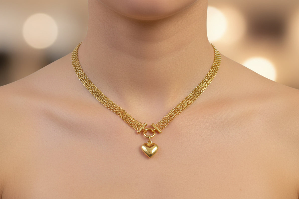 14k necklace choker with hanging hearth 17”