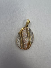 14k Tri colored pendant w/ stones