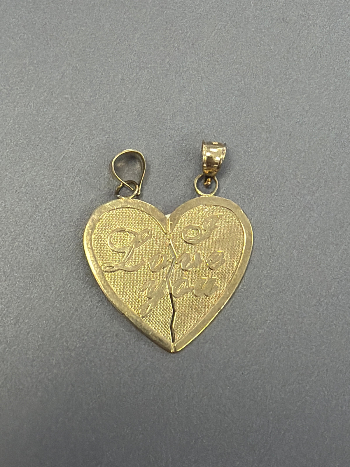 10k "I love you" heart pendant
